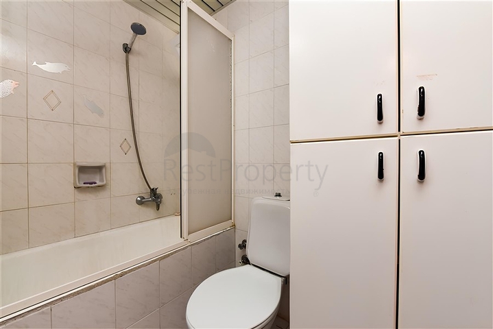 شقة 3+1 مع مطبخ منفصل عند سفح قلعة ألانيا شقة 3+1 مع مطبخ منفصل عند سفح قلعة ألانيا