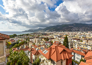 شقة 3+1 مع مطبخ منفصل عند سفح قلعة ألانيا شقة 3+1 مع مطبخ منفصل عند سفح قلعة ألانيا