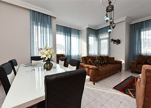 شقة 3+1 مع مطبخ منفصل عند سفح قلعة ألانيا شقة 3+1 مع مطبخ منفصل عند سفح قلعة ألانيا