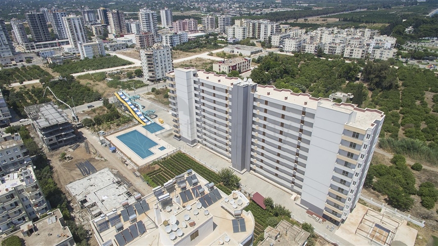 شقق على الساحل الأول في حي إردملي