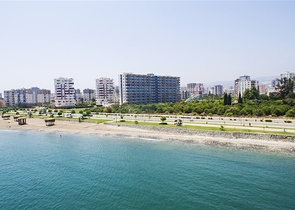 شقق على الساحل الأول في حي إردملي