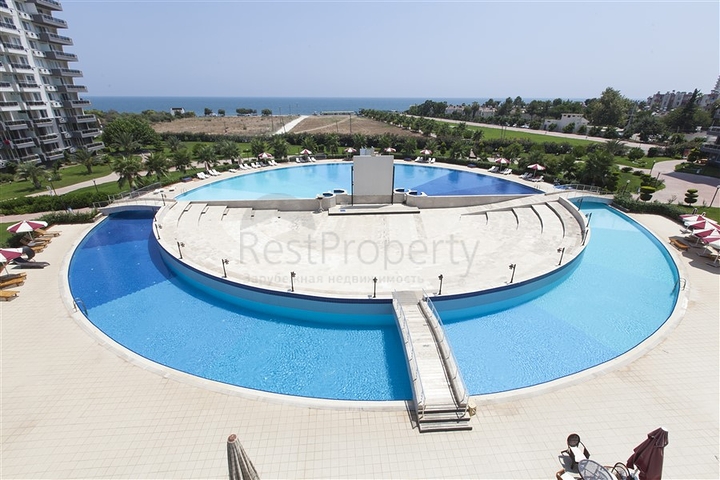 شقق مع بنية تحتية فندقية على الساحل الأول