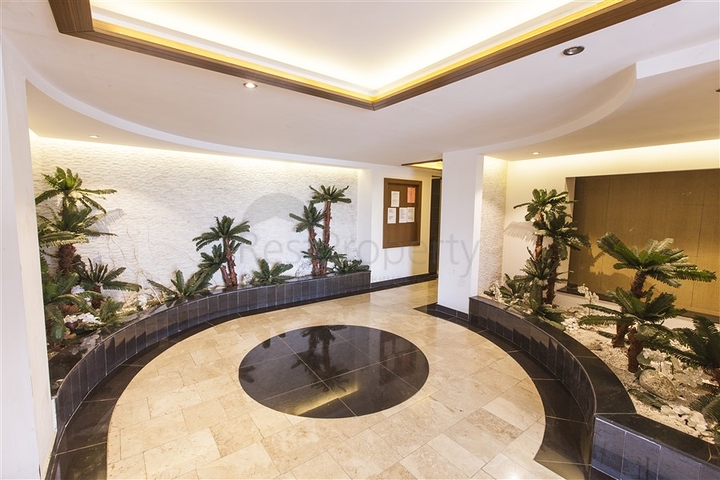 شقق مع بنية تحتية فندقية على الساحل الأول