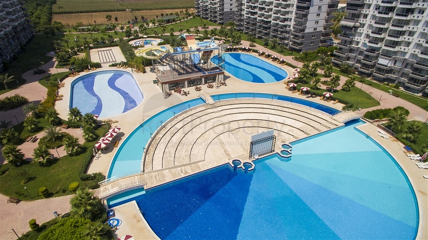 شقق مع بنية تحتية فندقية على الساحل الأول