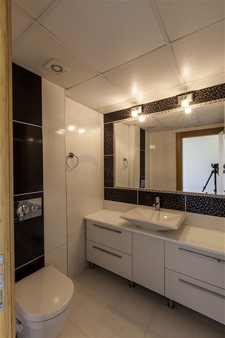 شقق مع بنية تحتية فندقية على الساحل الأول