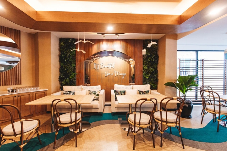 شقق جاهزة على بعد 200 متر من شاطئ راواي