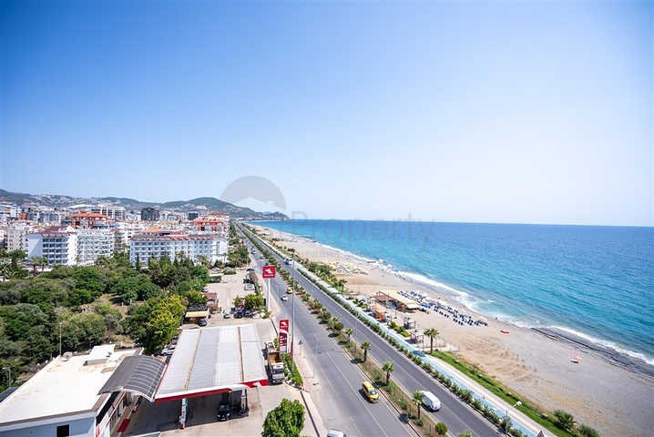 بنتهاوس واسع من طابقين للحصول على الجنسية على الساحل الأول  بنتهاوس واسع من طابقين للحصول على الجنسية على الساحل الأول