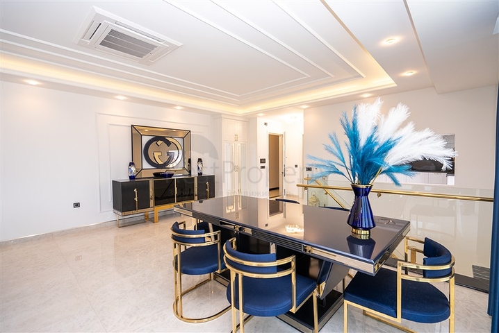 بنتهاوس واسع من طابقين للحصول على الجنسية على الساحل الأول  بنتهاوس واسع من طابقين للحصول على الجنسية على الساحل الأول