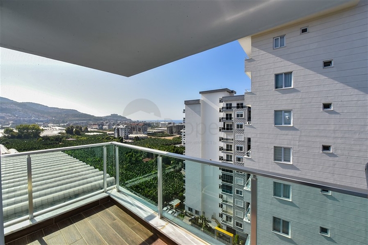 بنتهاوس 3+1 في منطقة محمودلار