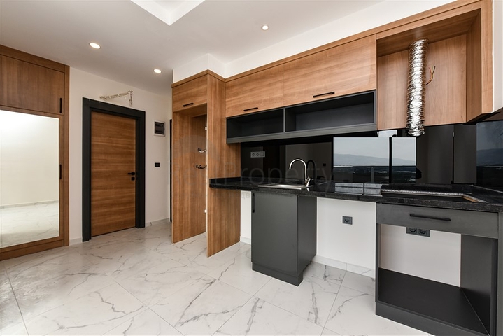 شقة 1+1 في منطقة محمودلار