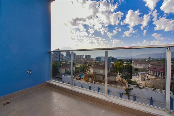 شقة 1+1 في منطقة محمودلار