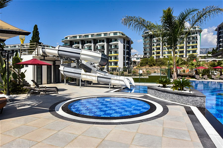 شقة دريم 3 + 1 مع امكانية الحصول على الجنسية التركية 