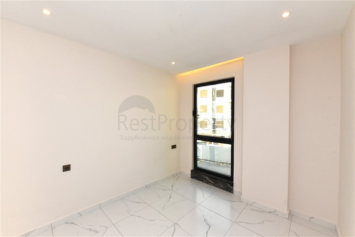 شقق في وسط ألانيا مطلة على البحر  شقق في وسط ألانيا مطلة على البحر