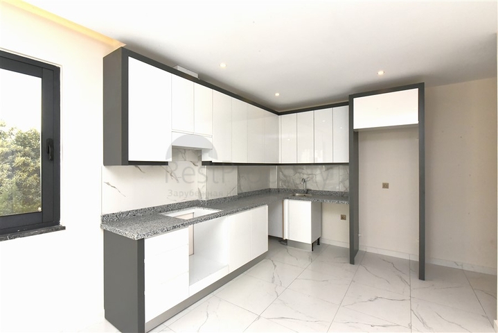 شقق في وسط ألانيا مطلة على البحر  شقق في وسط ألانيا مطلة على البحر