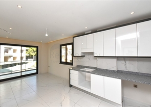 شقق في وسط ألانيا مطلة على البحر  شقق في وسط ألانيا مطلة على البحر