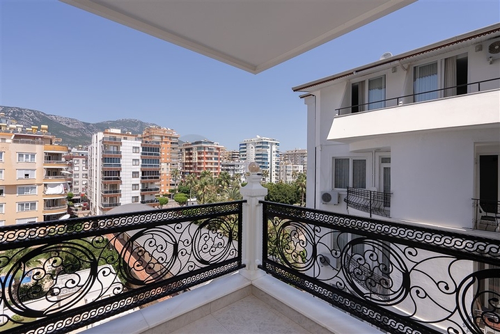 شقة للبيع في سكن من الدرجة الممتازة على الساحل الأول شقة للبيع في سكن من الدرجة الممتازة على الساحل الأول