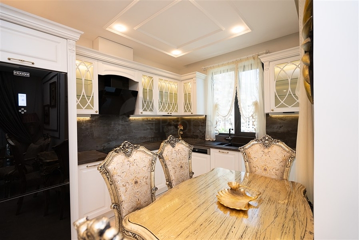 شقة للبيع في سكن من الدرجة الممتازة على الساحل الأول شقة للبيع في سكن من الدرجة الممتازة على الساحل الأول