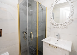 شقة للبيع في سكن من الدرجة الممتازة على الساحل الأول شقة للبيع في سكن من الدرجة الممتازة على الساحل الأول