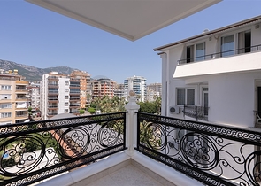 شقة للبيع في سكن من الدرجة الممتازة على الساحل الأول شقة للبيع في سكن من الدرجة الممتازة على الساحل الأول