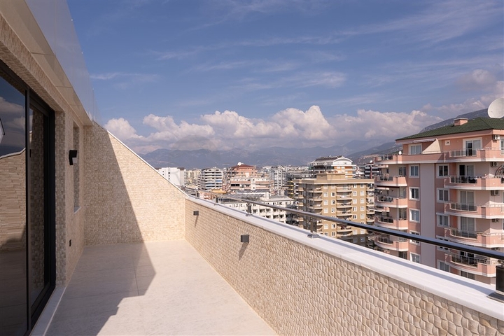 بنتهاوس 3+1 على الساحل الأول بنتهاوس 3+1 على الساحل الأول