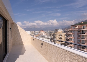 بنتهاوس 3+1 على الساحل الأول بنتهاوس 3+1 على الساحل الأول