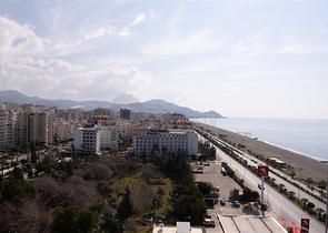 بنتهاوس 3+1 على الساحل الأول بنتهاوس 3+1 على الساحل الأول