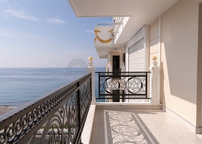 بنتهاوس 3+1 على الساحل الأول بنتهاوس 3+1 على الساحل الأول