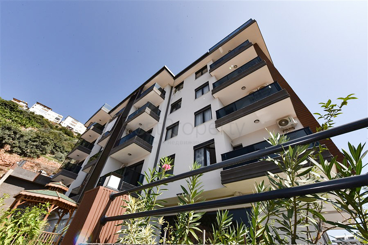 استئجار بنتهاوس على البحر بالقرب من شاطئ كليوباترا