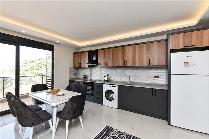 استئجار بنتهاوس على البحر بالقرب من شاطئ كليوباترا