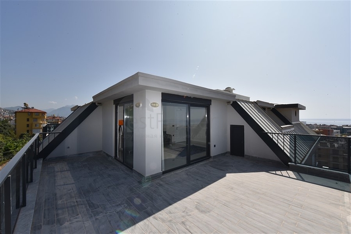 استئجار بنتهاوس على البحر بالقرب من شاطئ كليوباترا