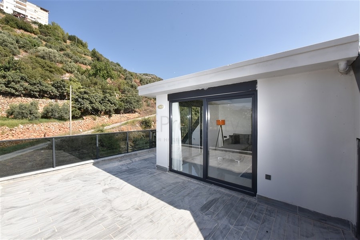 استئجار بنتهاوس على البحر بالقرب من شاطئ كليوباترا