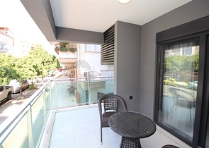 شقة مفروشة 2 + 1 في وسط ألانيا شقة مفروشة 2 + 1 في وسط ألانيا