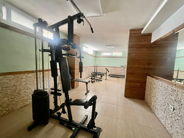 شقة بغرفة نوم واحدة في منطقة مريحة من أوبا شقة بغرفة نوم واحدة في منطقة مريحة من أوبا