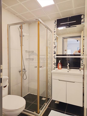 شقة مفروشة 1 + 1 في منطقة أوبا