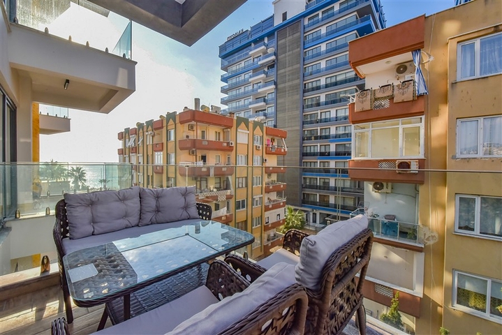 شقة 1+1 في مجمع من الدرجة الممتازة على الساحل الأول  شقة 1+1 في مجمع من الدرجة الممتازة على الساحل الأول