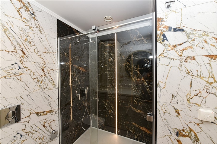 شقة 1+1 في مجمع من الدرجة الممتازة على الساحل الأول  شقة 1+1 في مجمع من الدرجة الممتازة على الساحل الأول