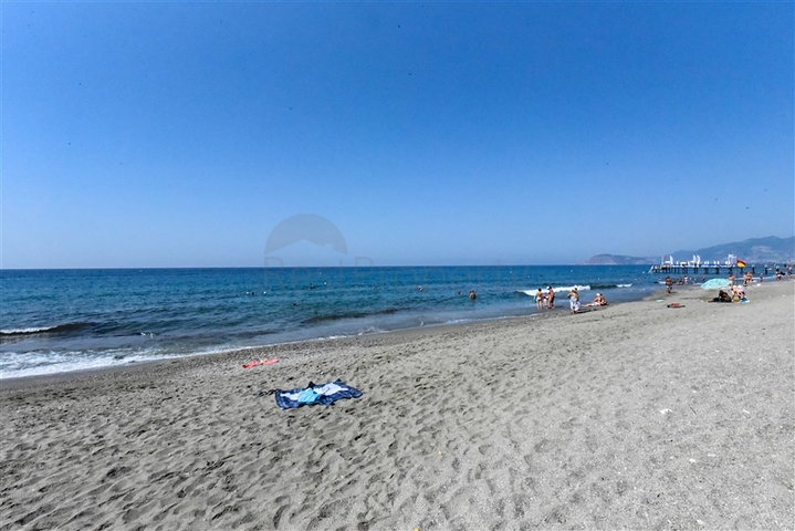 شقة 1+1 في مجمع من الدرجة الممتازة على الساحل الأول  شقة 1+1 في مجمع من الدرجة الممتازة على الساحل الأول