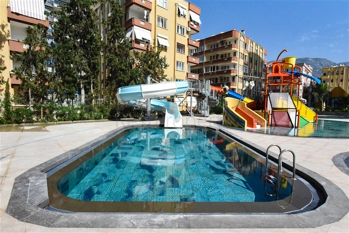 شقة 1+1 في مجمع من الدرجة الممتازة على الساحل الأول  شقة 1+1 في مجمع من الدرجة الممتازة على الساحل الأول