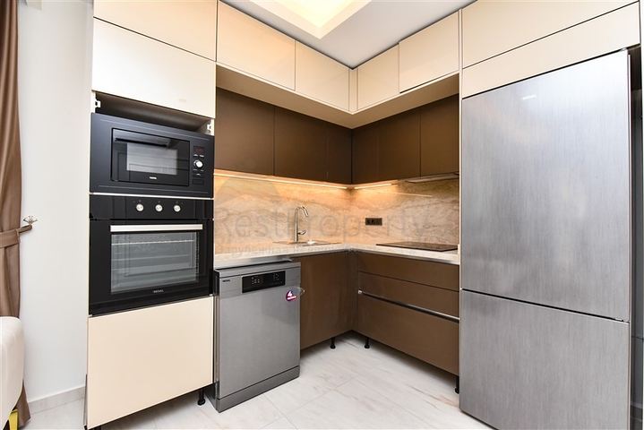 شقة 1+1 في مجمع من الدرجة الممتازة على الساحل الأول  شقة 1+1 في مجمع من الدرجة الممتازة على الساحل الأول