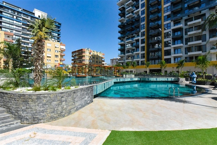 شقة 1+1 في مجمع من الدرجة الممتازة على الساحل الأول  شقة 1+1 في مجمع من الدرجة الممتازة على الساحل الأول