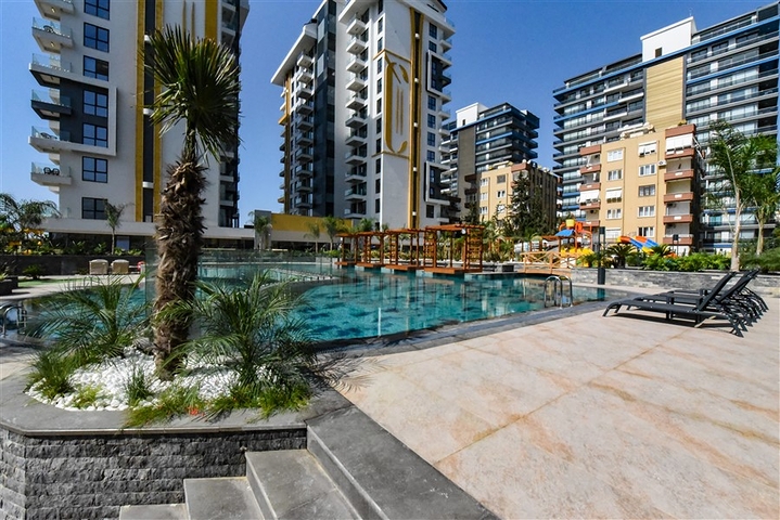 شقة 1+1 في مجمع من الدرجة الممتازة على الساحل الأول  شقة 1+1 في مجمع من الدرجة الممتازة على الساحل الأول