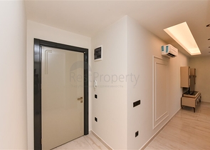 شقة 1+1 في مجمع من الدرجة الممتازة على الساحل الأول  شقة 1+1 في مجمع من الدرجة الممتازة على الساحل الأول