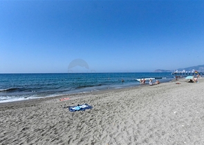 شقة 1+1 في مجمع من الدرجة الممتازة على الساحل الأول  شقة 1+1 في مجمع من الدرجة الممتازة على الساحل الأول