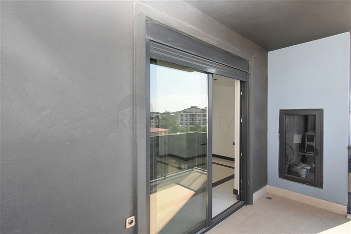 2 + 1 بنتهاوس في منطقة أوبا