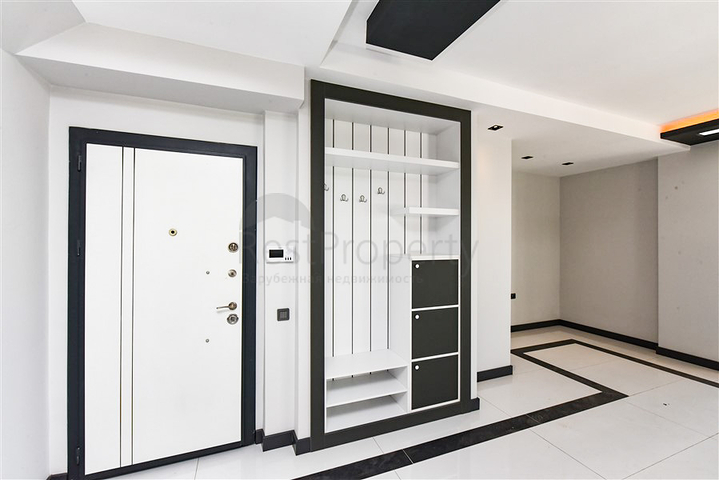 2 + 1 بنتهاوس في منطقة أوبا