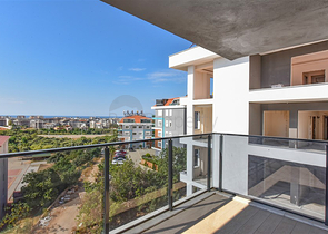 2 + 1 بنتهاوس في منطقة أوبا