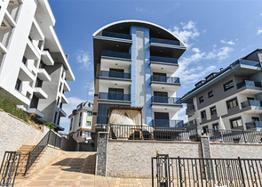 2 + 1 بنتهاوس في منطقة أوبا