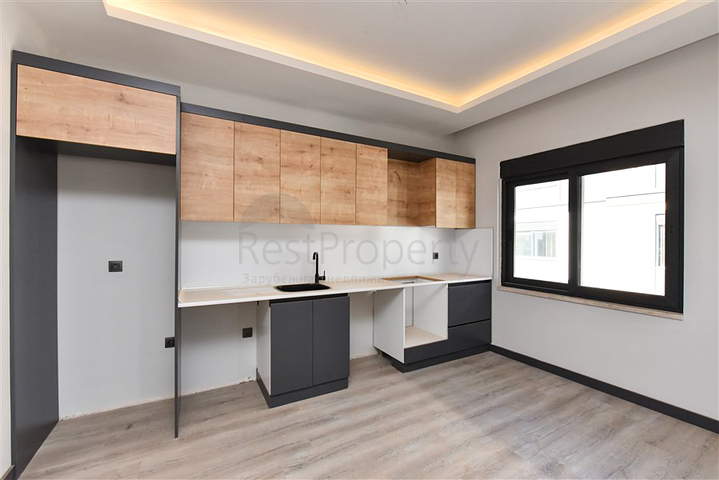 شقة غير مكلفة 2 + 1 في مجمع جديد في منطقة أوبا