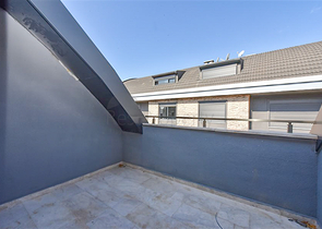 شقة غير مكلفة 2 + 1 في مجمع جديد في منطقة أوبا