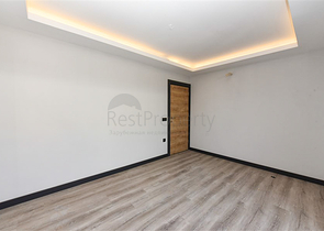 شقة غير مكلفة 2 + 1 في مجمع جديد في منطقة أوبا